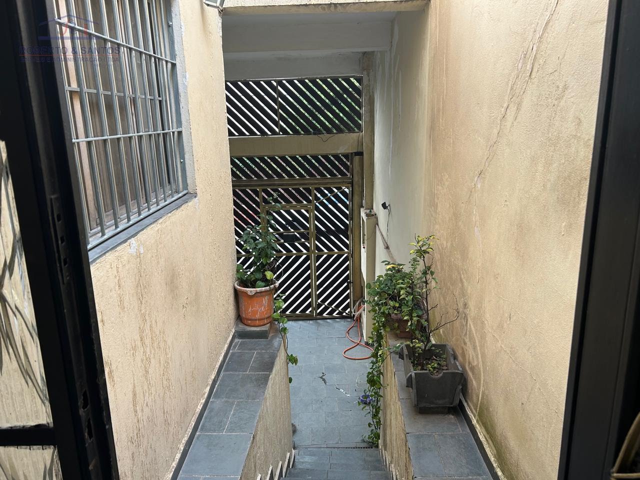 Corredor e varanda