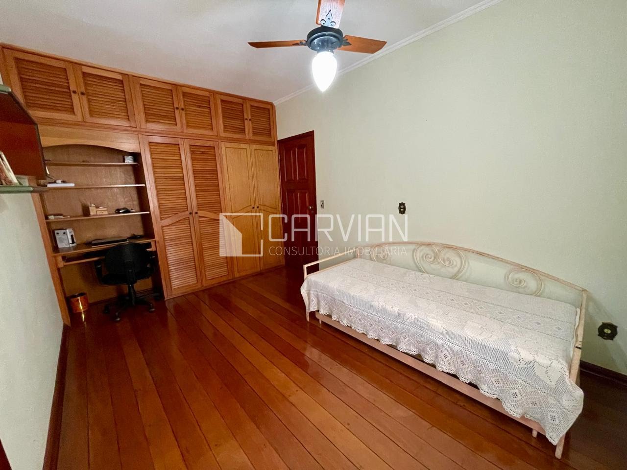 Casa à venda com 3 quartos, 3 suítes, 4 vagas e 393m² no Centro, Cravinhos (SP) — foto 23 de 30