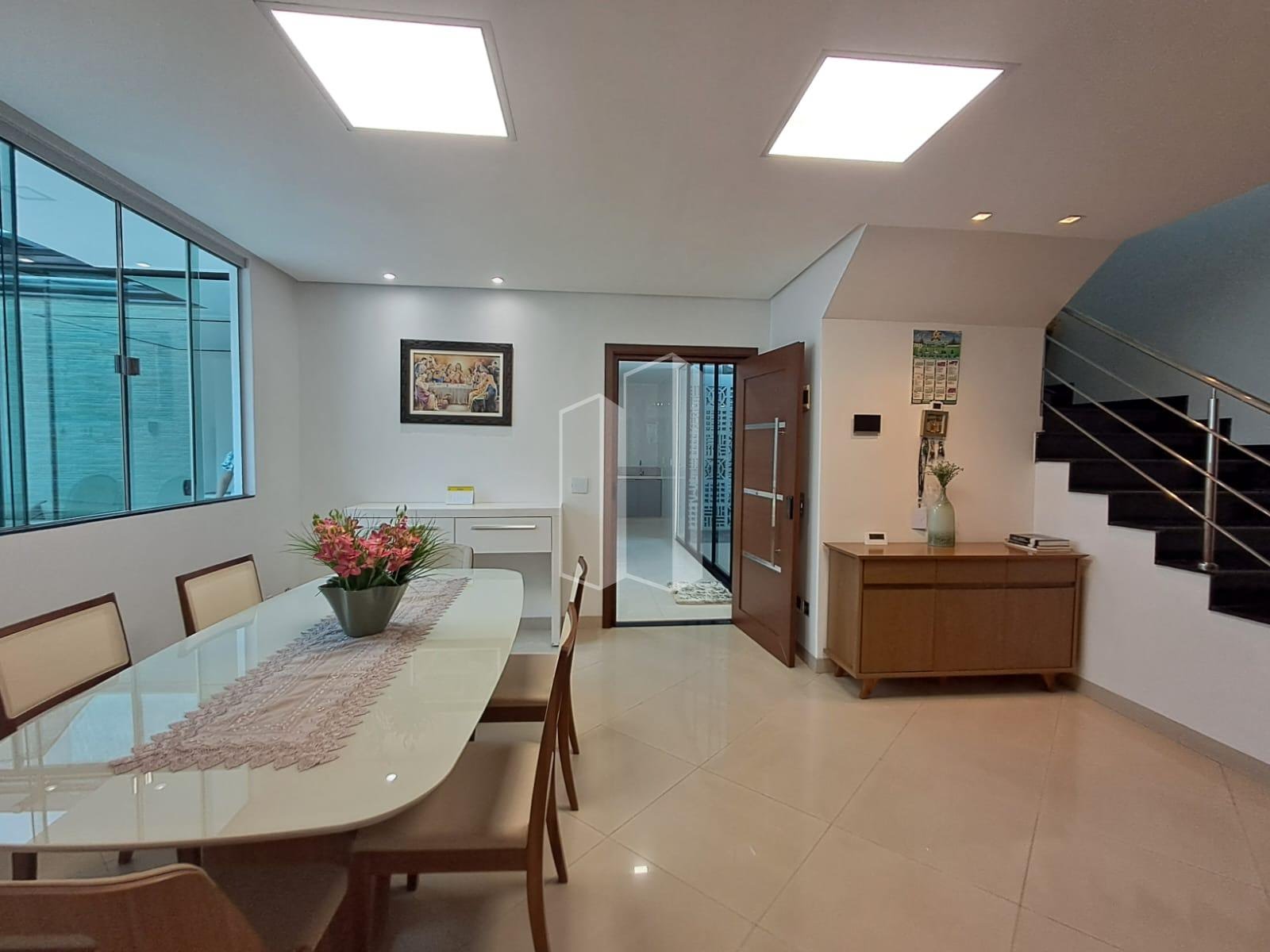 Casa à venda com 5 quartos, 4 suítes, 5 vagas e 370m² no Jardim Planalto, Goiânia (GO) — foto 8 de 30