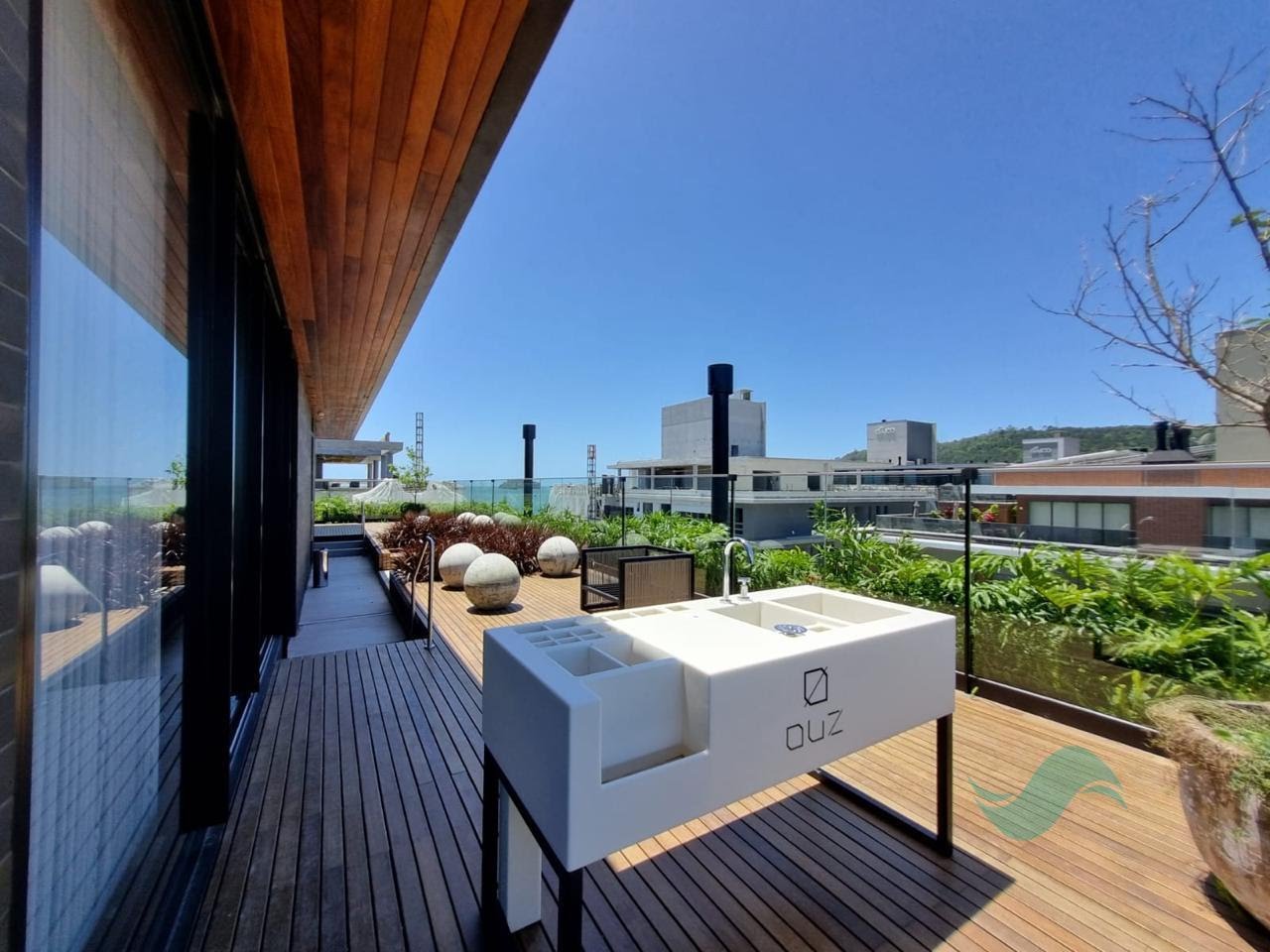 Cobertura à venda com 3 quartos, 3 suítes, 3 vagas e 200m² no Jurerê, Florianópolis (SC) — foto 14 de 17