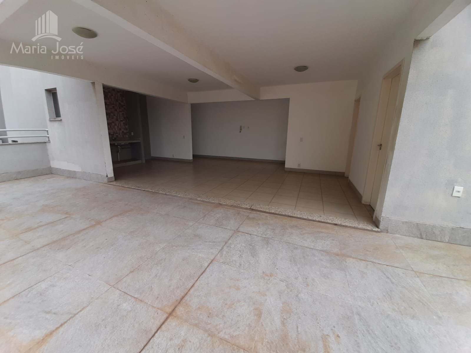 Apartamento à venda com 2 quartos, 1 banheiro, 2 vagas e 71m² no Ouro Branco, Sete Lagoas (MG) — foto 28 de 30