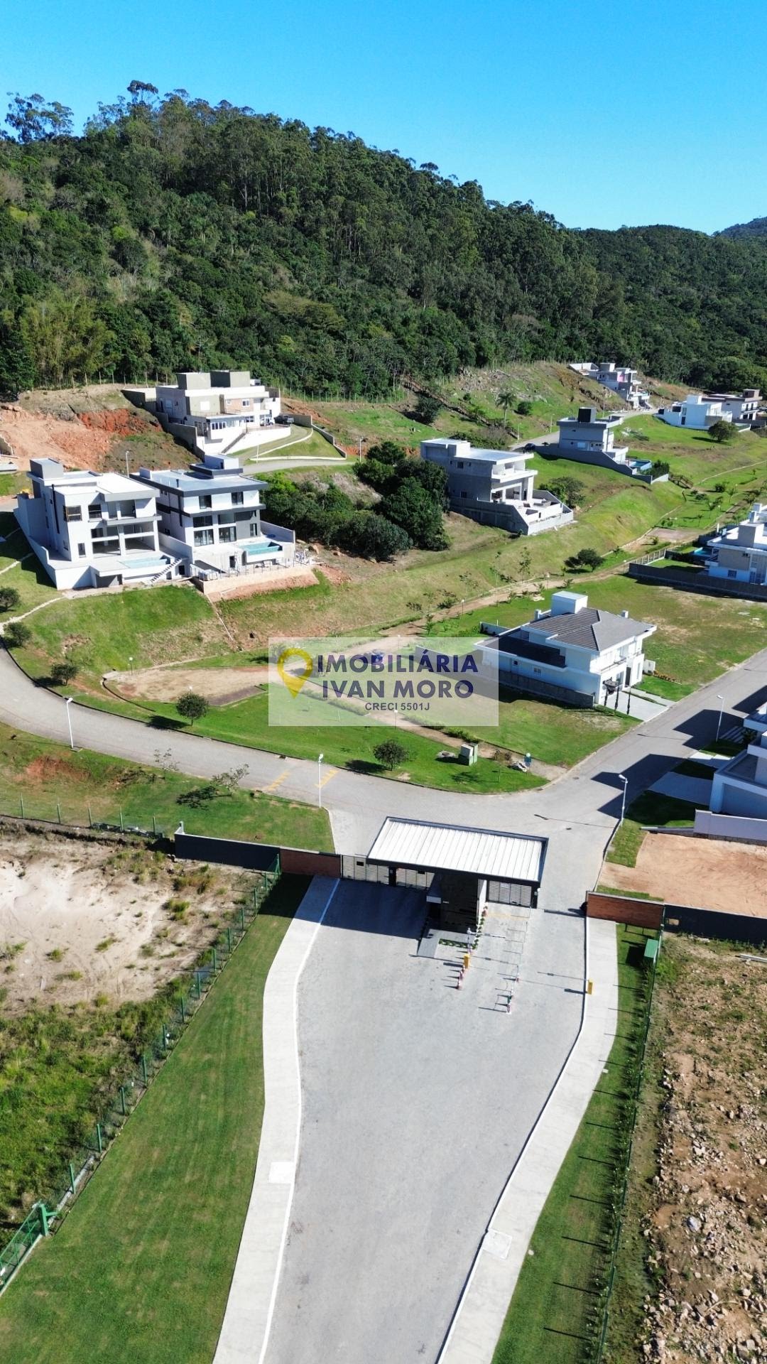 Casa à venda com 4 quartos, 4 suítes, 3 vagas e 551m² no Ingleses Norte, Florianópolis (SC) — foto 17 de 30