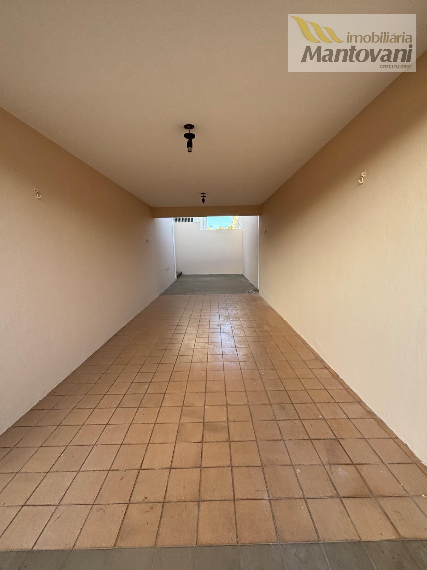 Casa à venda com 4 quartos, 1 suíte, 2 vagas e 245m² no Jardim São Paulo, Tatuí (SP) — foto 4 de 18