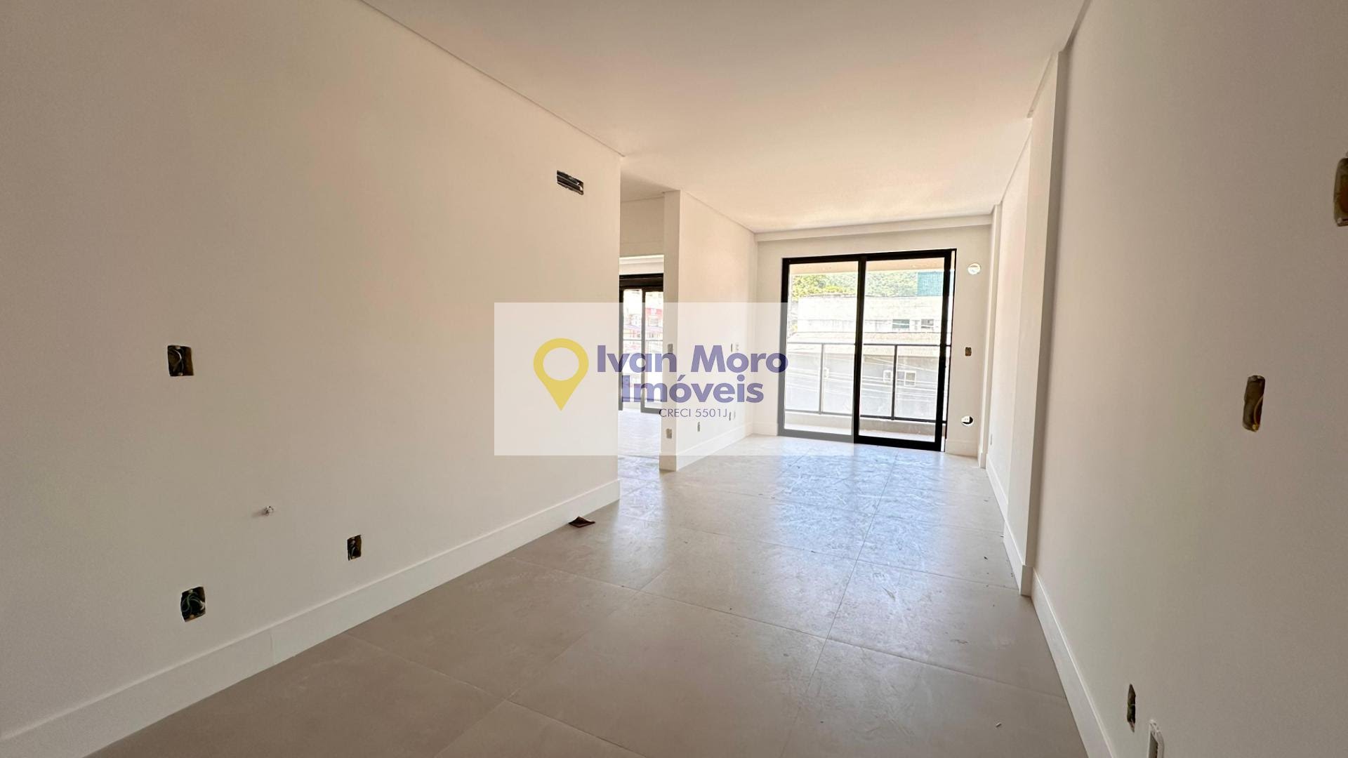 Apartamento à venda com 2 quartos, 1 suíte, 1 vaga e 66m² no Saco Grande, Florianópolis (SC) — foto 5 de 9