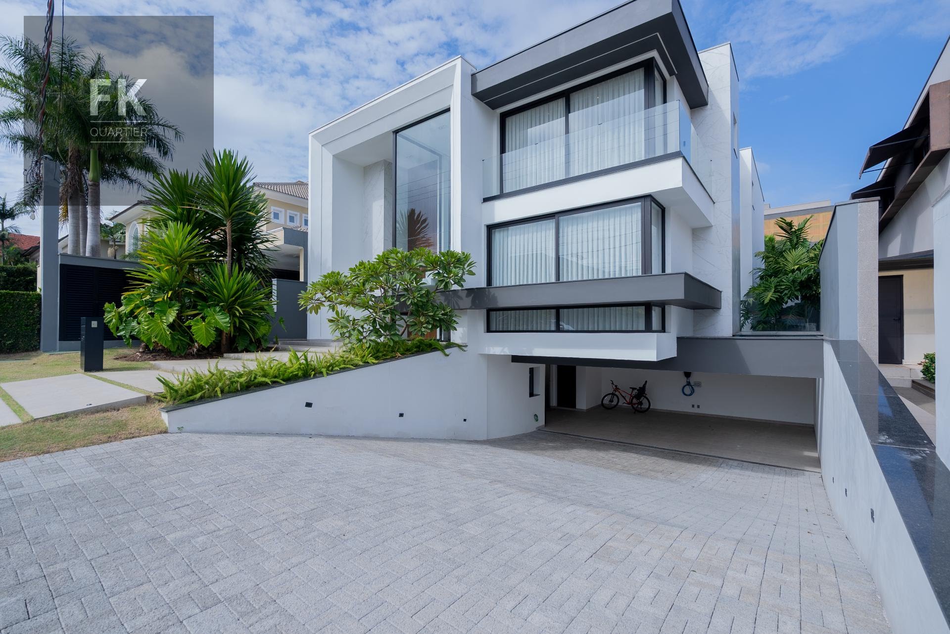 Casa à venda com 4 quartos, 7 banheiros, 6 vagas e 537m² no Alphaville Residencial Dois, Barueri — foto principal