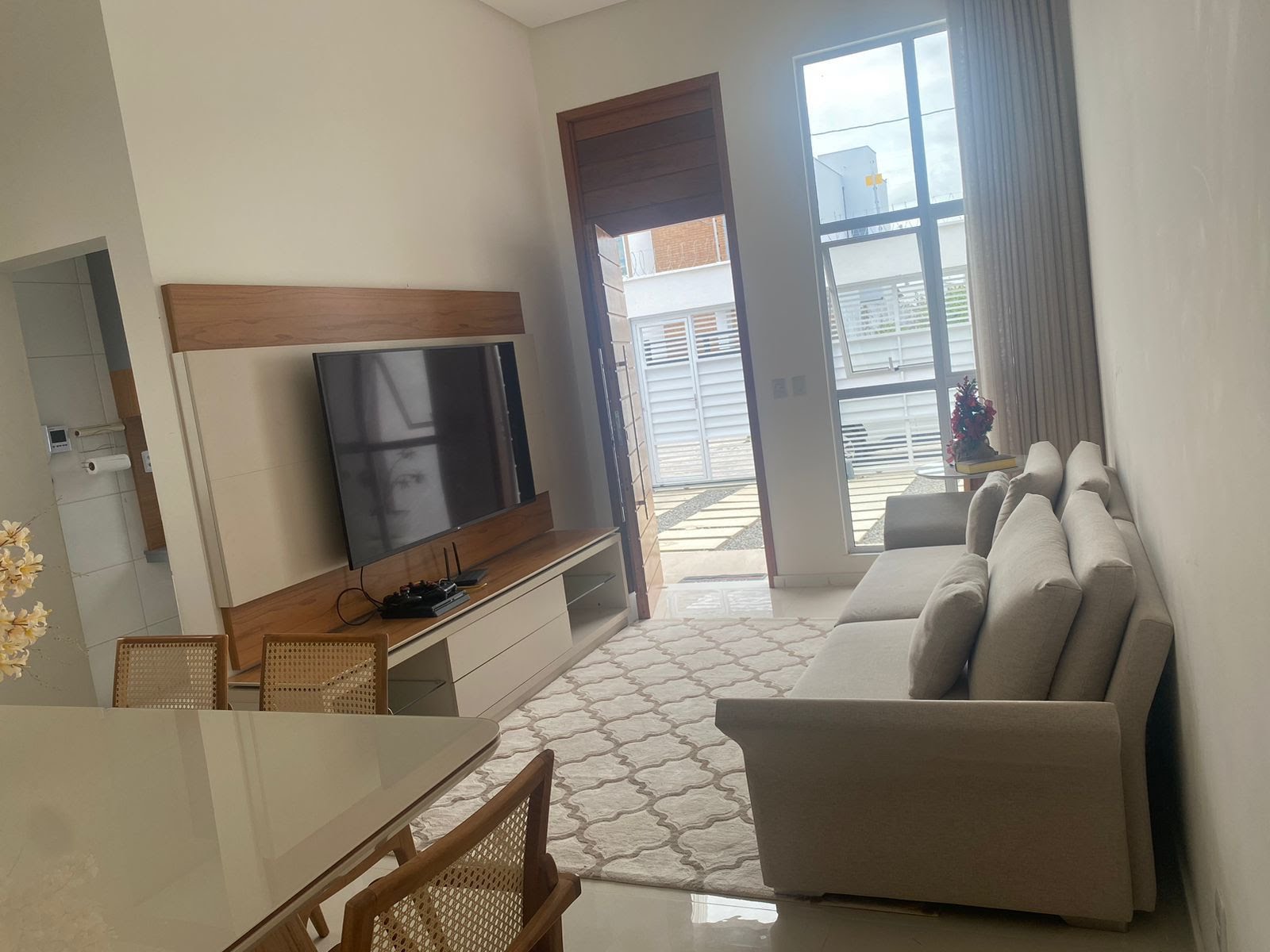 Casa à venda com 3 quartos, 1 suíte e 2 vagas no Sim, Feira de Santana (BA) — foto 3 de 13