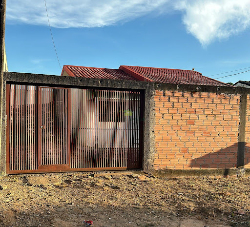 Casa em São Cristovao  -  Ji-Paraná