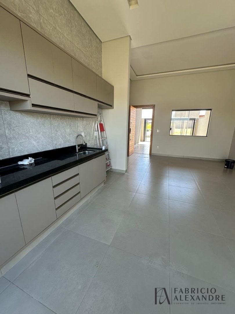 Casa à venda com 3 quartos, 4 banheiros, 2 vagas e 120m² no Setsul II, São José do Rio Preto — foto principal