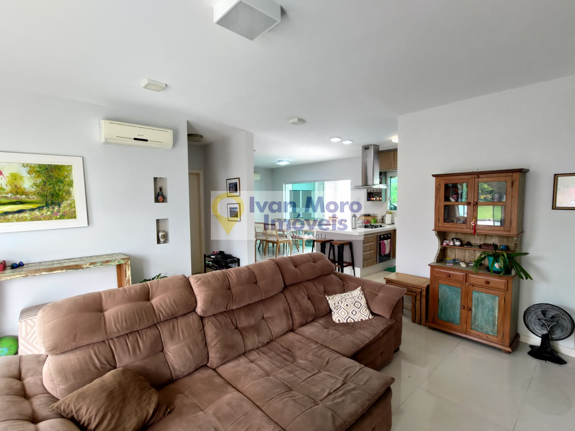 Casa à venda com 4 quartos, 3 suítes, 2 vagas e 224m² no Cachoeira do Bom Jesus, Florianópolis (SC) — foto 8 de 30