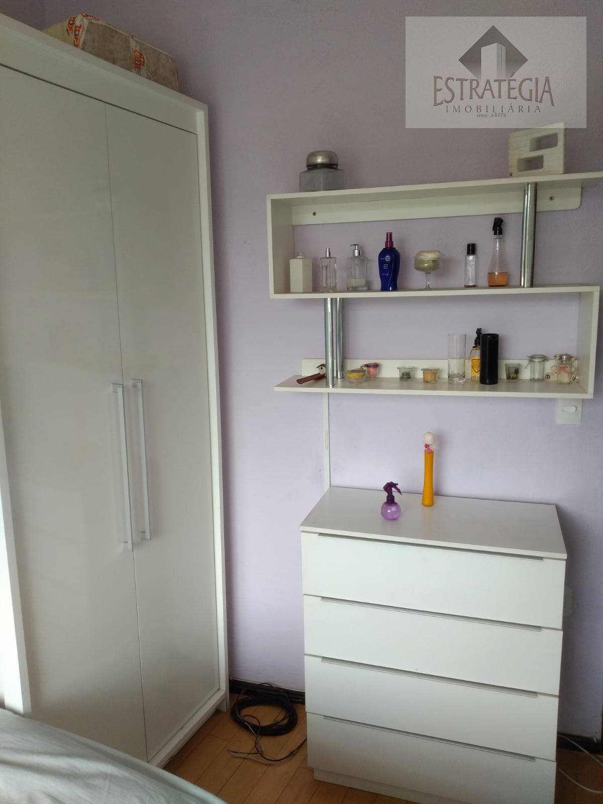 Apartamento à venda com 1 quarto, 1 banheiro e 35m² no Centro, Petrópolis (RJ) — foto 7 de 8