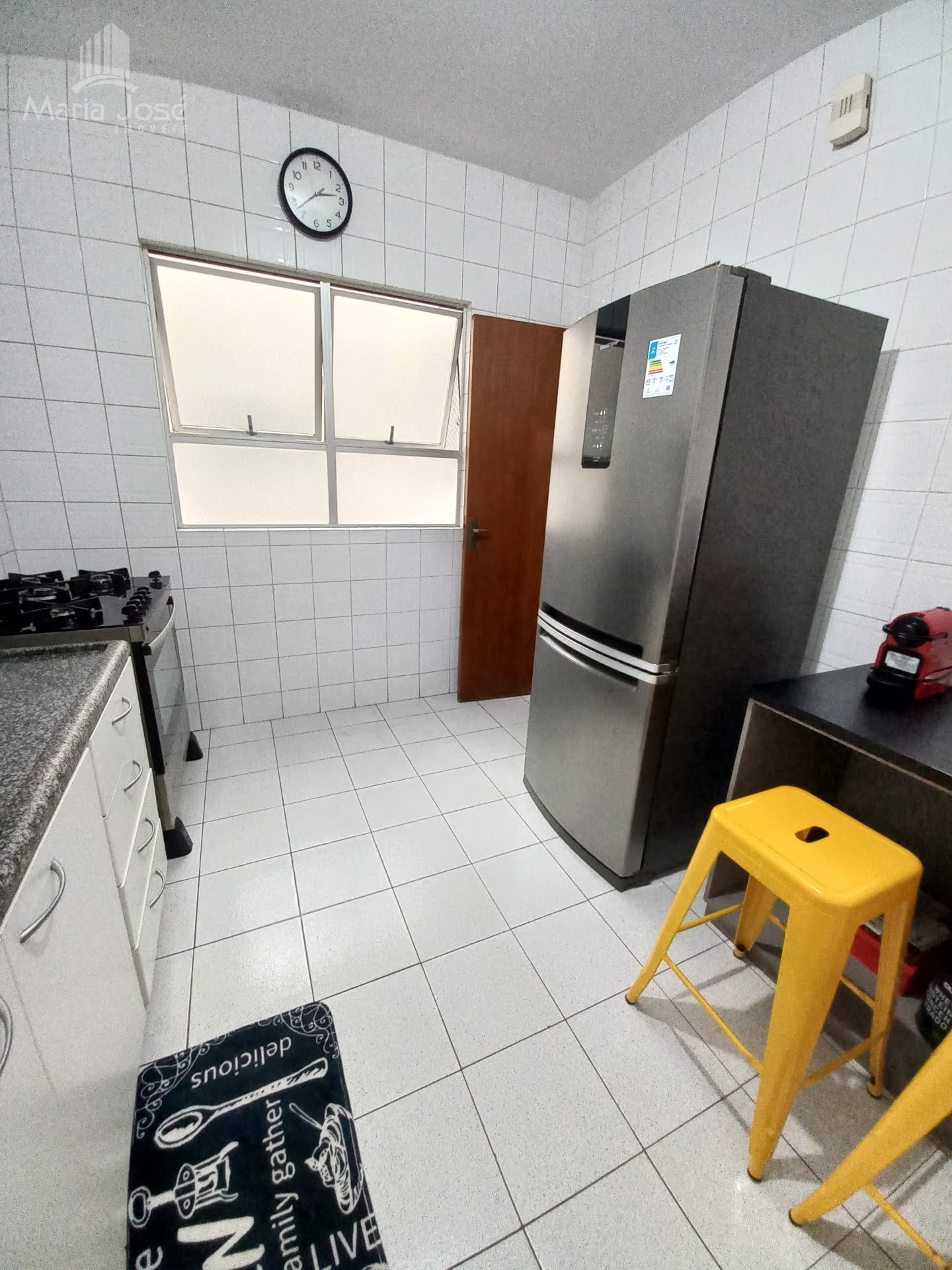 Apartamento à venda com 3 quartos, 1 suíte, 2 vagas e 142m² no Santa Helena, Sete Lagoas (MG) — foto 10 de 24