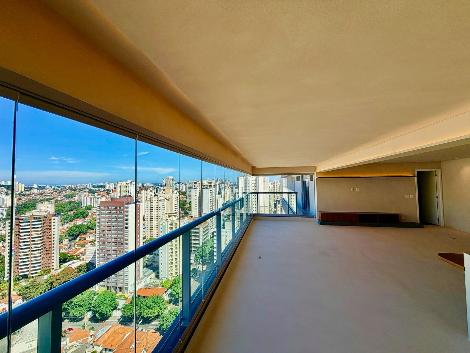 Apartamento à Venda Rua Dr Rafael Correia, Pompeia/SP