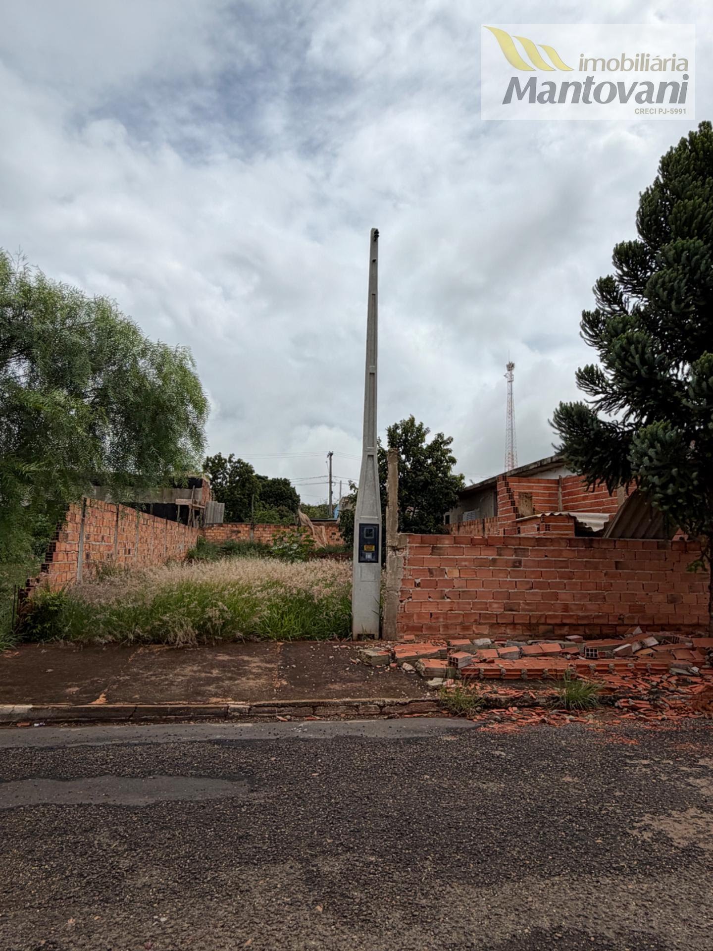 Terreno à venda com 250m² de terreno no Residencial Astória, Tatuí — foto principal