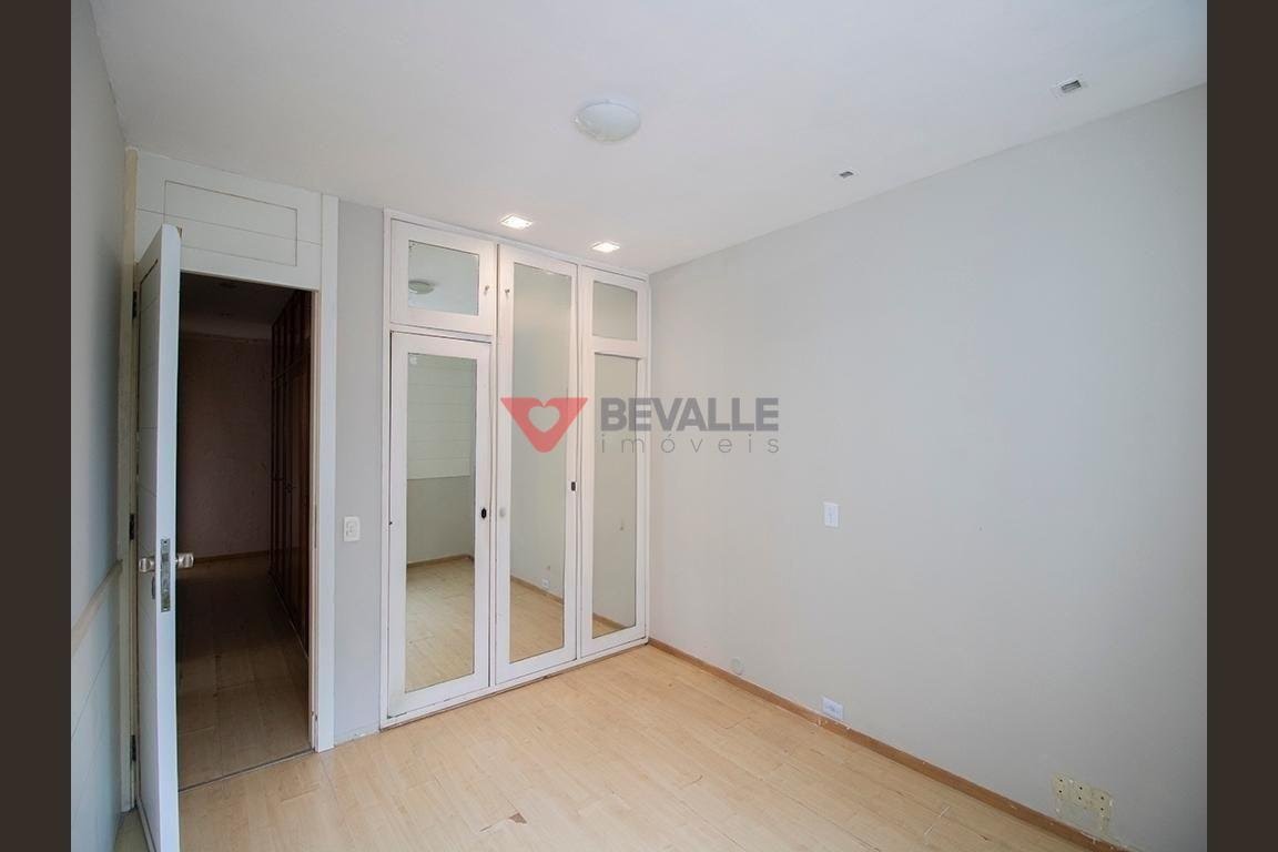 Apartamento à venda com 4 quartos, 1 suíte, 3 vagas e 205m² no Flamengo, Rio de Janeiro (RJ) — foto 18 de 30