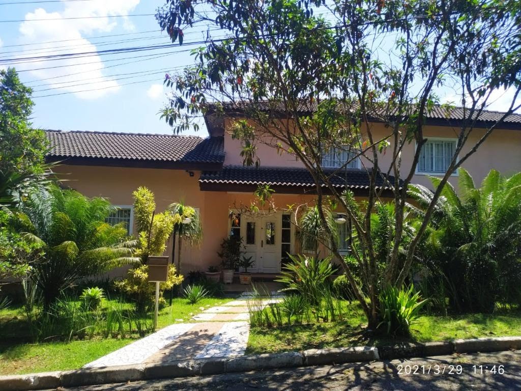 Casa à venda com 4 quartos, 3 vagas e 435m² no Arujázinho I, II e III, Arujá — foto principal
