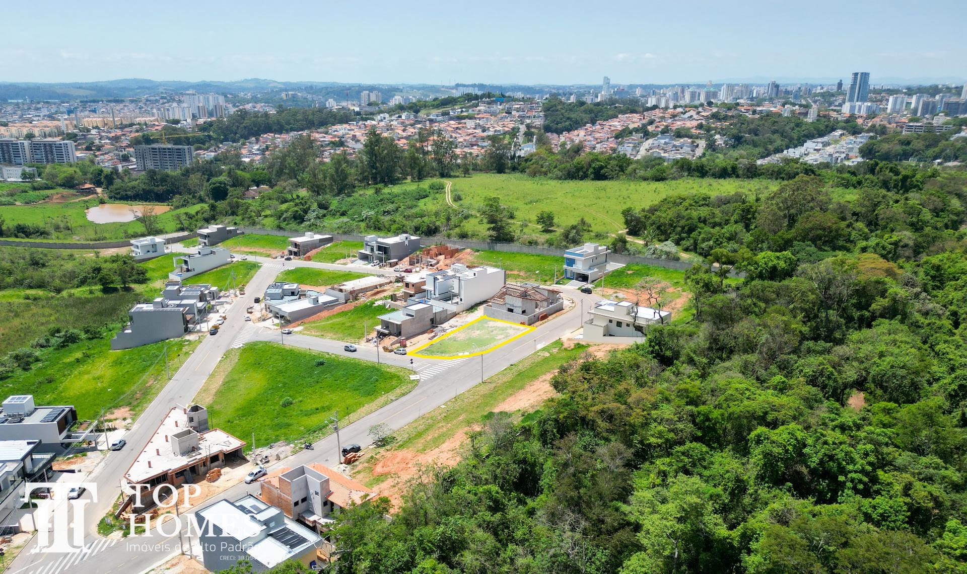 Terreno/lote à venda no condomínio Residencial Lago Azul em Jundiaí SP