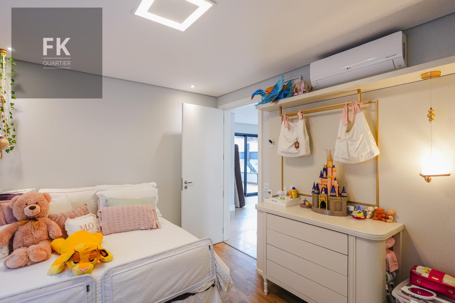 Casa à venda com 4 quartos, 4 suítes, 4 vagas e 454m² no Alphaville, Santana de Parnaíba (SP) — foto 28 de 30
