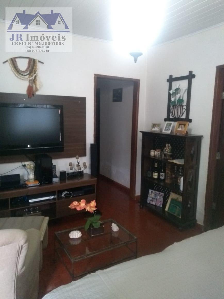 Rural à venda com 8400m² de terreno no Sertãozinho, Pedralva (MG) — foto 29 de 30