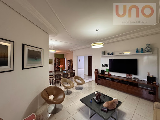 Casa em Carandá Bosque  -  Campo Grande
