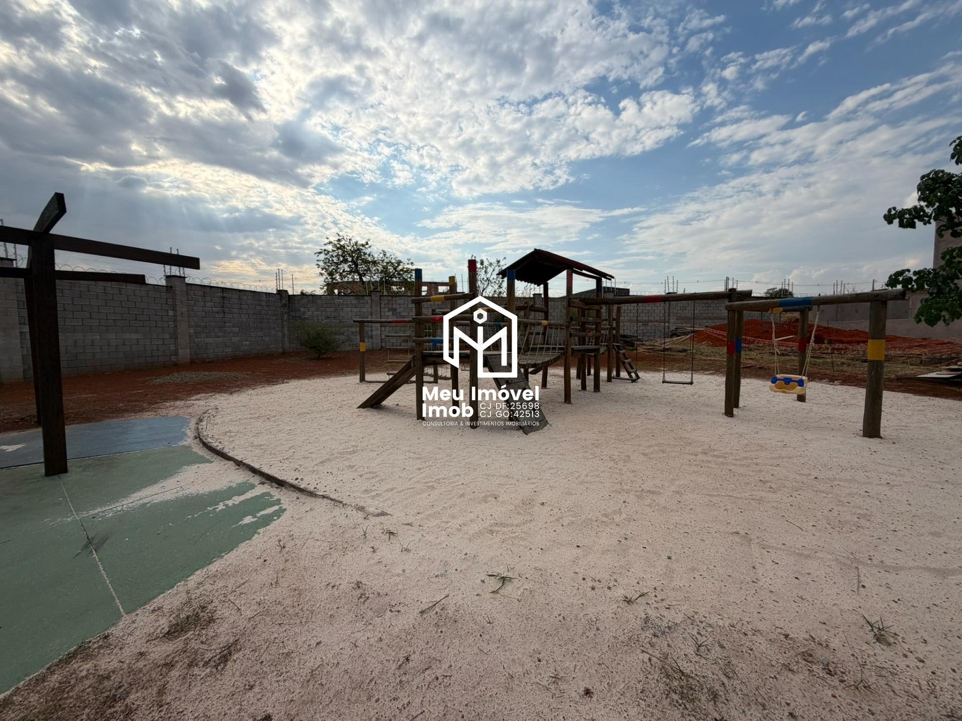 Casa, 3 quartos, 218 m² - Foto 46