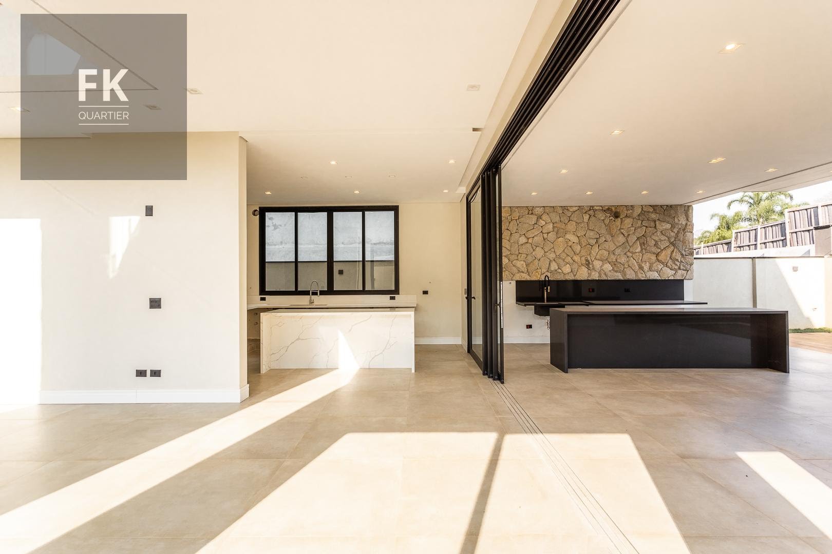 Casa à venda com 4 quartos, 4 suítes, 6 vagas e 440m² no Alphaville, Santana de Parnaíba (SP) — foto 17 de 30