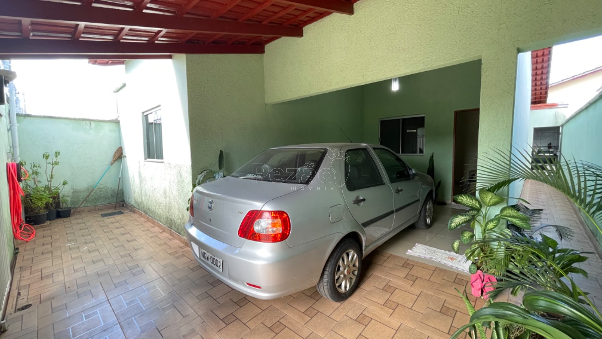 Casa à venda com 3 quartos, 1 suíte, 1 vaga e 160m² no Setor Arruda, Itapuranga (GO) — foto 2 de 14
