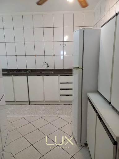 Apartamento em Meia Praia  -  Itapema