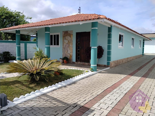 Casa em Guarujá  -  Lages