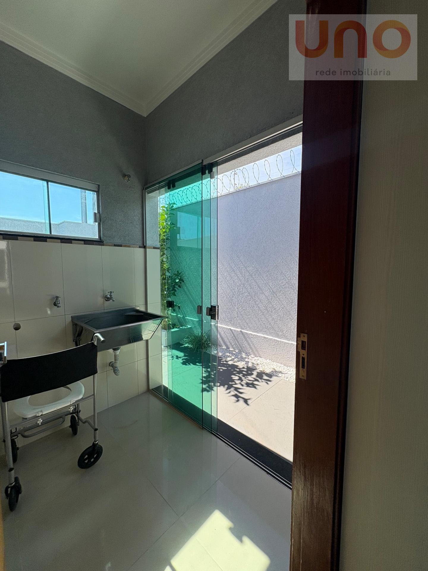 Casa à venda com 3 quartos, 1 suíte, 4 vagas e 155m² no Vila Ipiranga, Campo Grande (MS) — foto 16 de 30