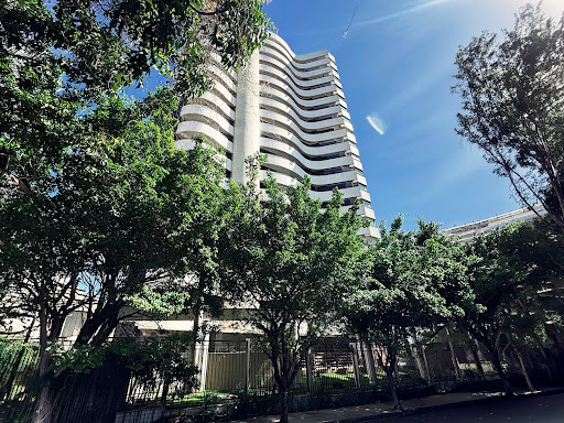 Apartamento em Guararapes, Fortaleza | Venda e Aluguel