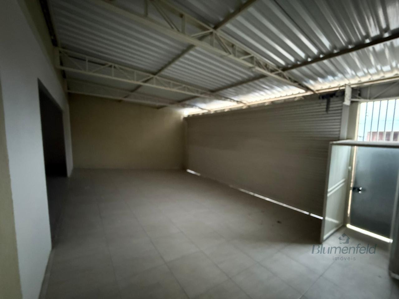 Comercial para alugar com 3 banheiros no Parque Rodrigo Barreto, Arujá (SP) — foto 4 de 16