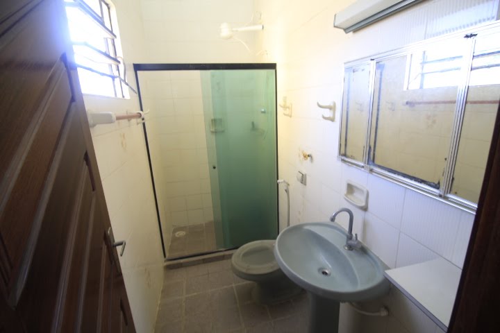 Casa à venda com 4 quartos, 3 suítes, 6 vagas e 322m² no Imbiribeira, Recife (PE) — foto 10 de 30