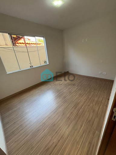 Casa em Lundcéia  -  Lagoa Santa