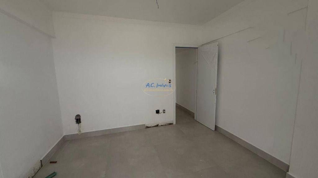 Apartamento à venda com 3 quartos, 1 suíte, 2 vagas e 107m² no Jardim Imperador, Praia Grande (SP) — foto 26 de 30