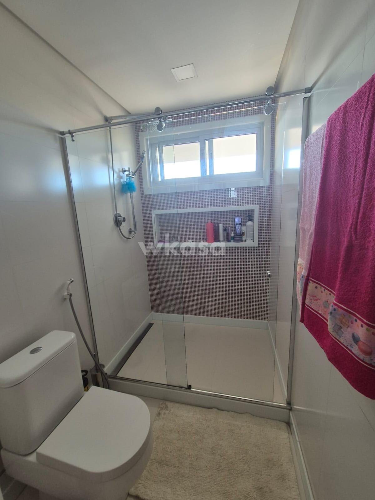 Casa à venda com 4 quartos, 3 suítes, 3 vagas e 350m² no Jacuhy, Serra (ES) — foto 17 de 29
