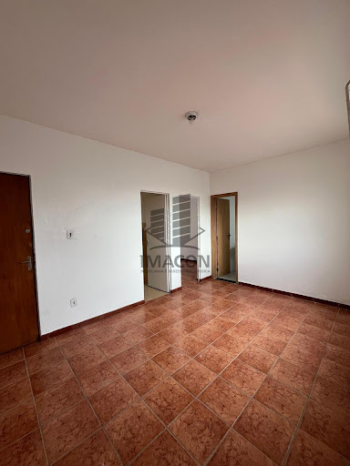 Apartamento em Inconfidentes  -  Contagem
