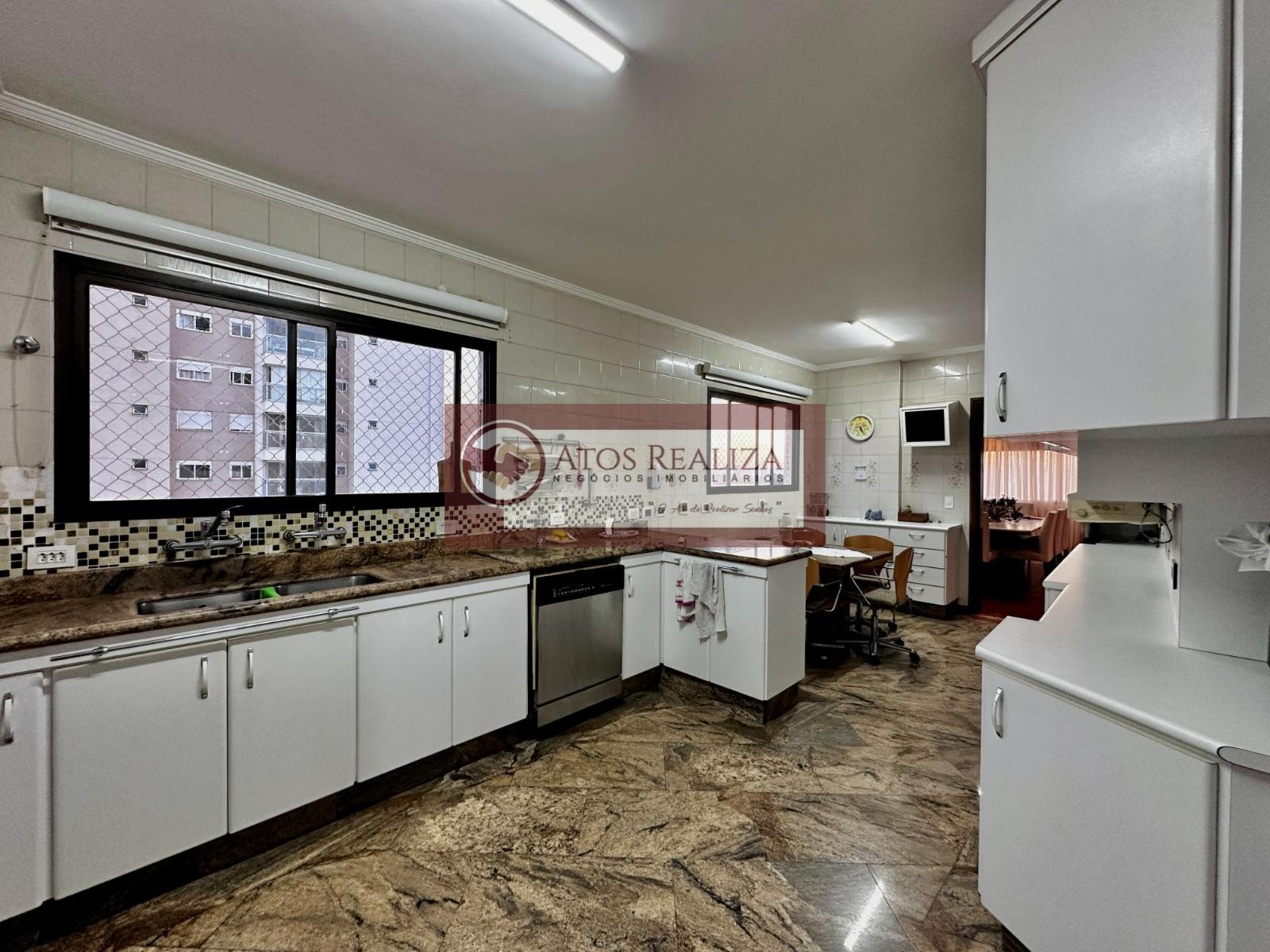 Apartamento à venda com 4 quartos, 2 suítes, 3 vagas e 274m² no Vila Alexandria, São Paulo (SP) — foto 21 de 30