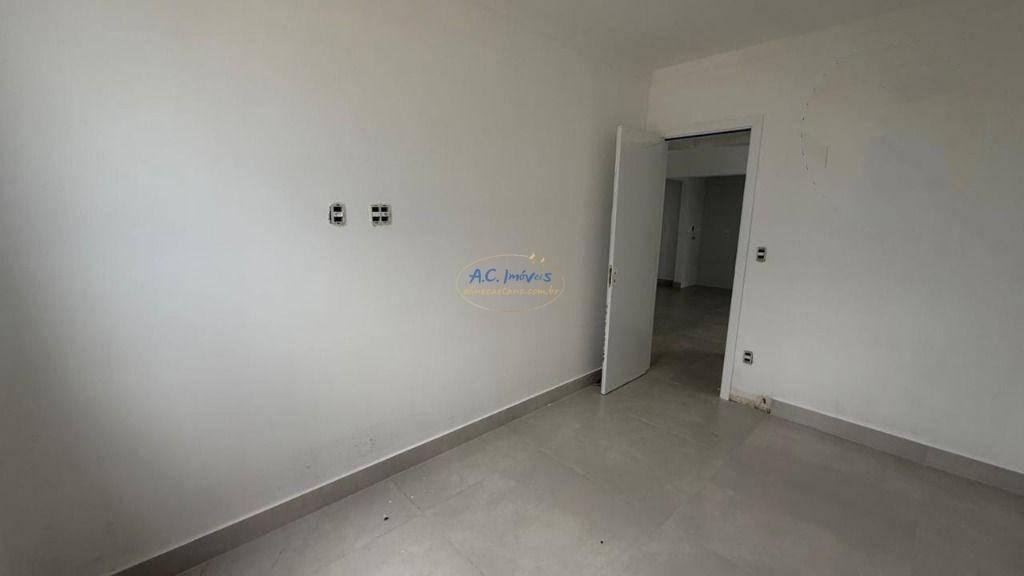 Apartamento à venda com 3 quartos, 1 suíte, 2 vagas e 107m² no Jardim Imperador, Praia Grande (SP) — foto 16 de 30
