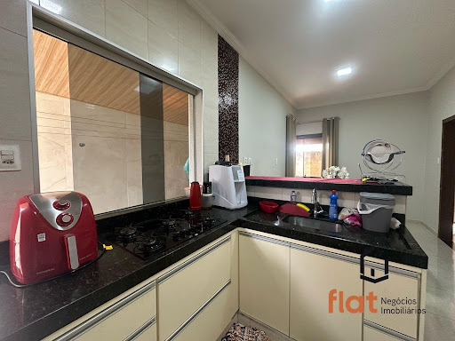 Casa à venda no bairro Eldorado, Pará de Minas, 2 quartos, suíte, 100m²
