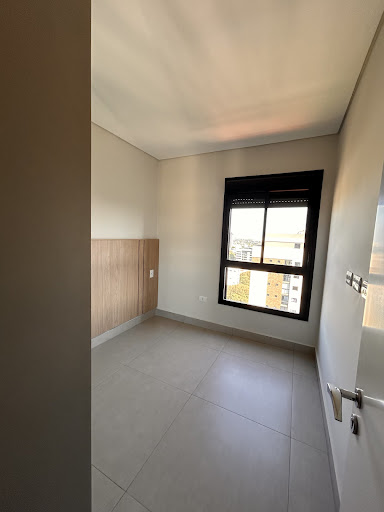 Apartamento Semi Mobiliado para alugar na Pedro Basso