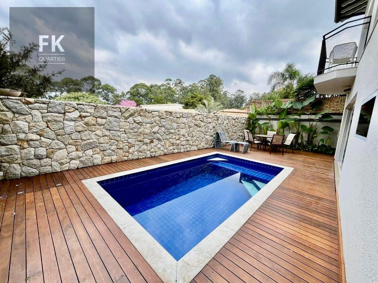 Casa à venda com 3 quartos, 1 suíte, 4 vagas e 350m² no Alphaville, Santana de Parnaíba (SP) — foto 2 de 21