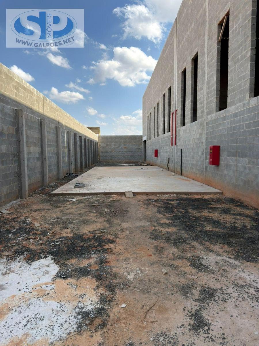 Depósito-Galpão, 2200 m² - Foto 3