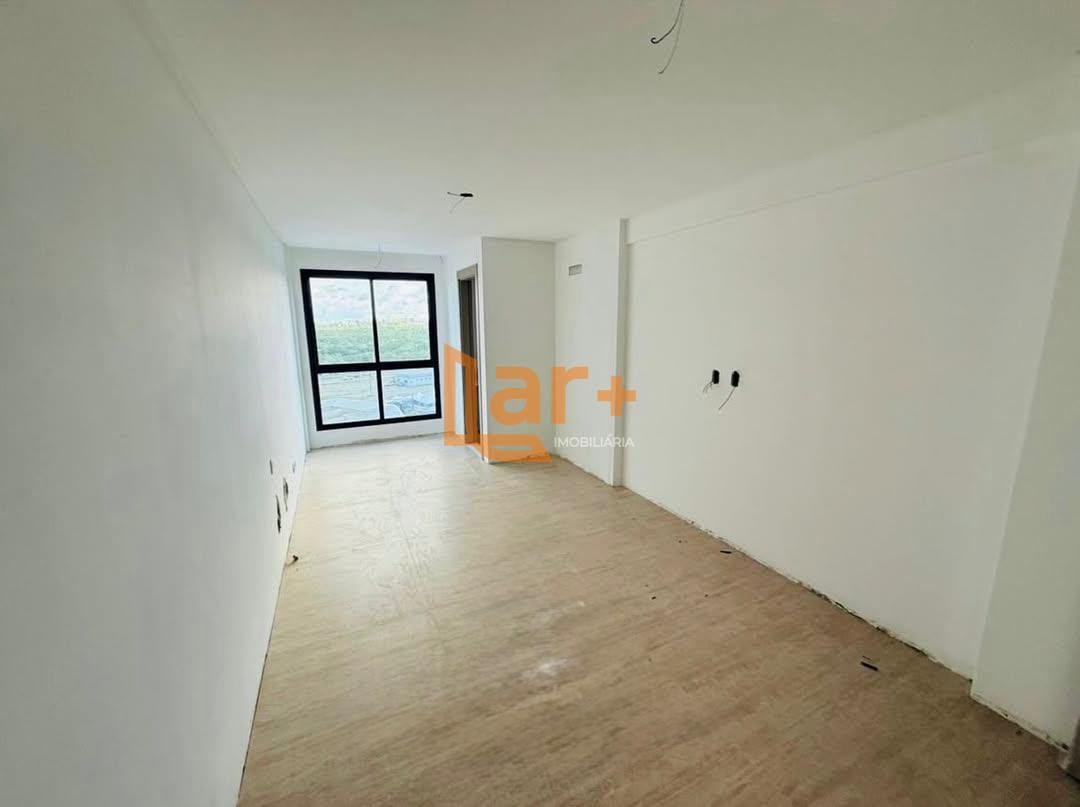 Apartamento à venda com 4 quartos, 4 suítes, 4 vagas e 318m² no Jardins, Aracaju (SE) — foto 5 de 6