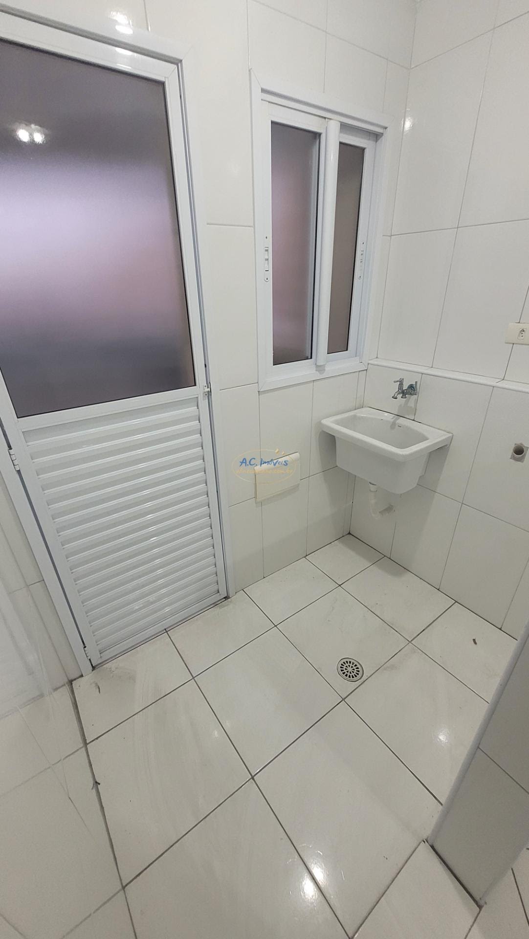 Apartamento à venda com 2 quartos, 1 suíte, 1 vaga e 83m² no Vila Tupi, Praia Grande (SP) — foto 8 de 19