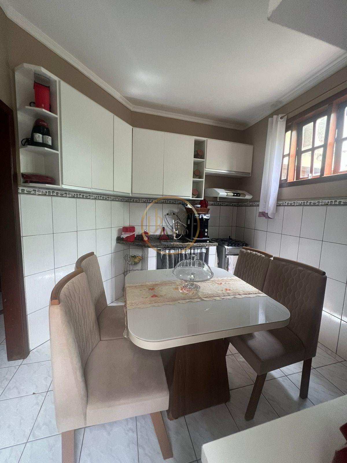 Casa à venda com 2 quartos, 1 banheiro, 2 vagas e 70m² no Cambolo, Porto Seguro — foto principal
