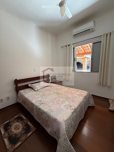 Casa em Jardim Bonanza  -  Santa Rita do Passa Quatro