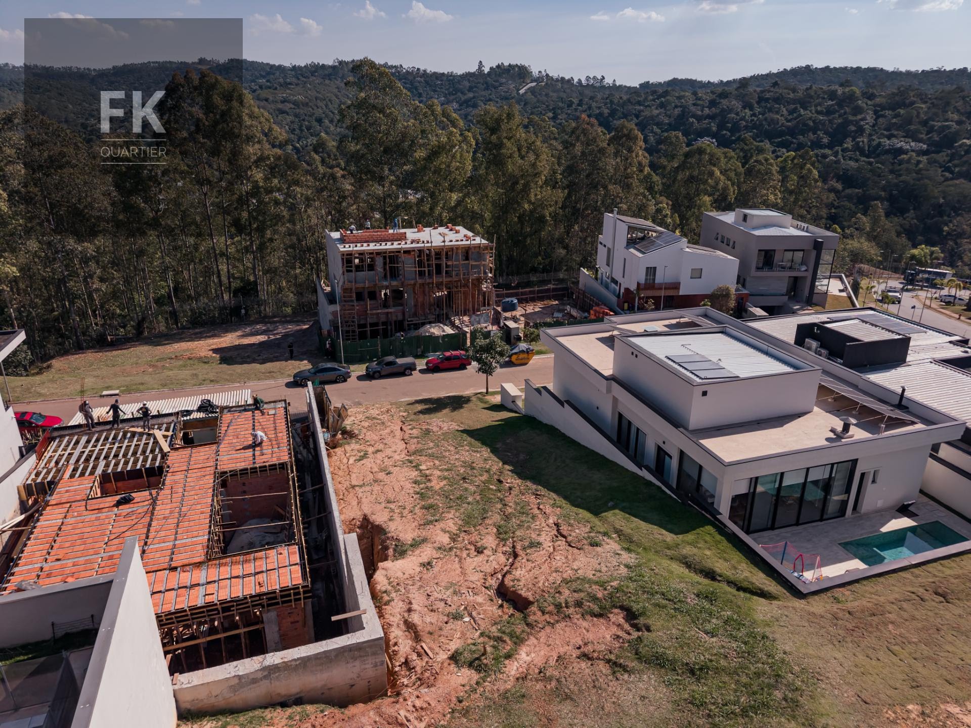 Terreno à venda com 420m² de terreno no Alphaville, Santana de Parnaíba (SP) — foto 13 de 16