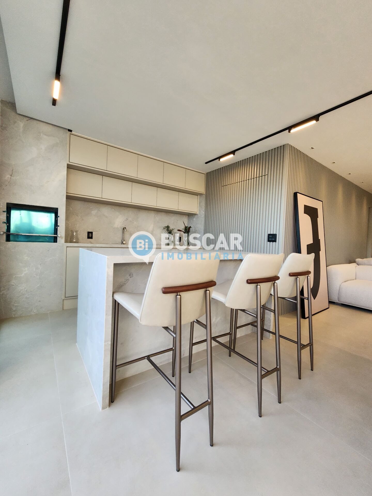 Casa à venda com 4 quartos, 4 suítes, 4 vagas e 220m² no Sim, Feira de Santana (BA) — foto 8 de 20
