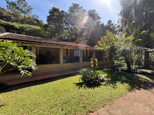Lateral casa sede 