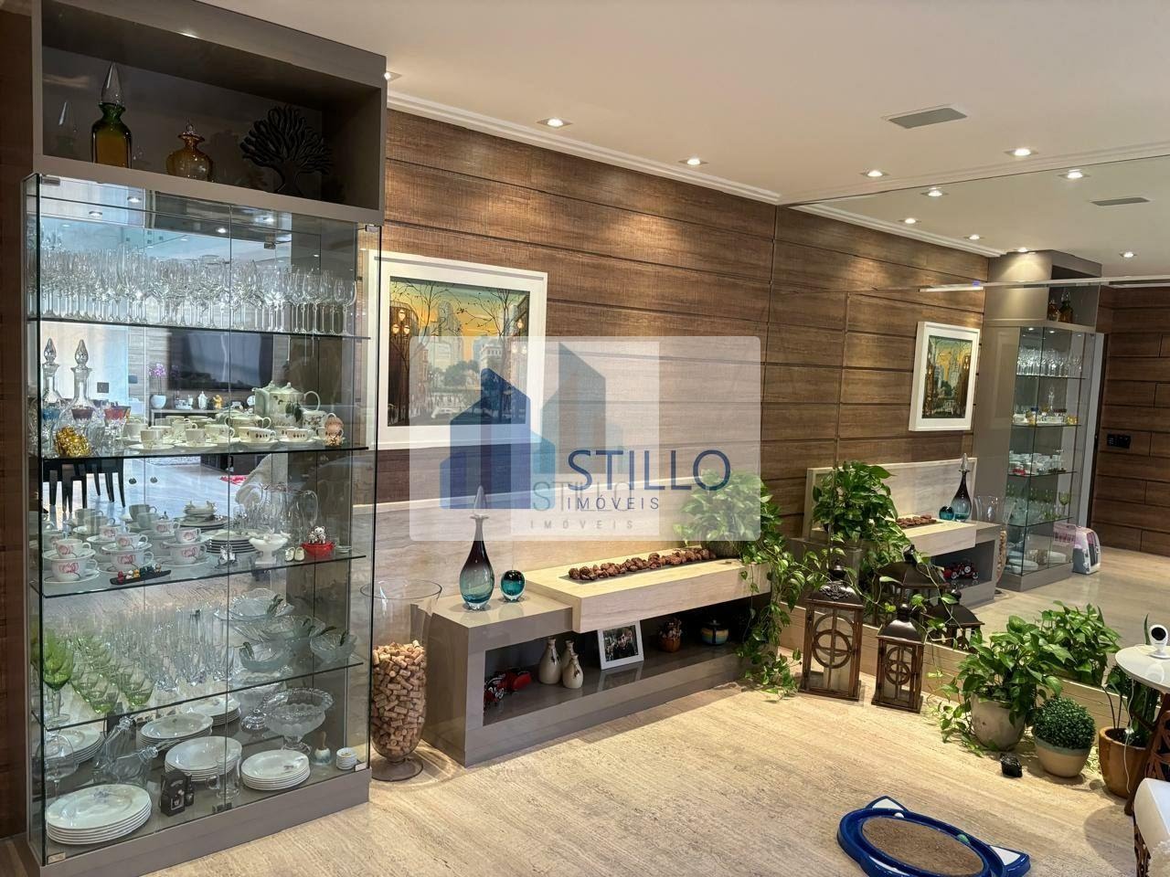 Apartamento à venda com 4 quartos, 5 banheiros e 5 vagas no Vila Gomes Cardim, São Paulo — foto principal